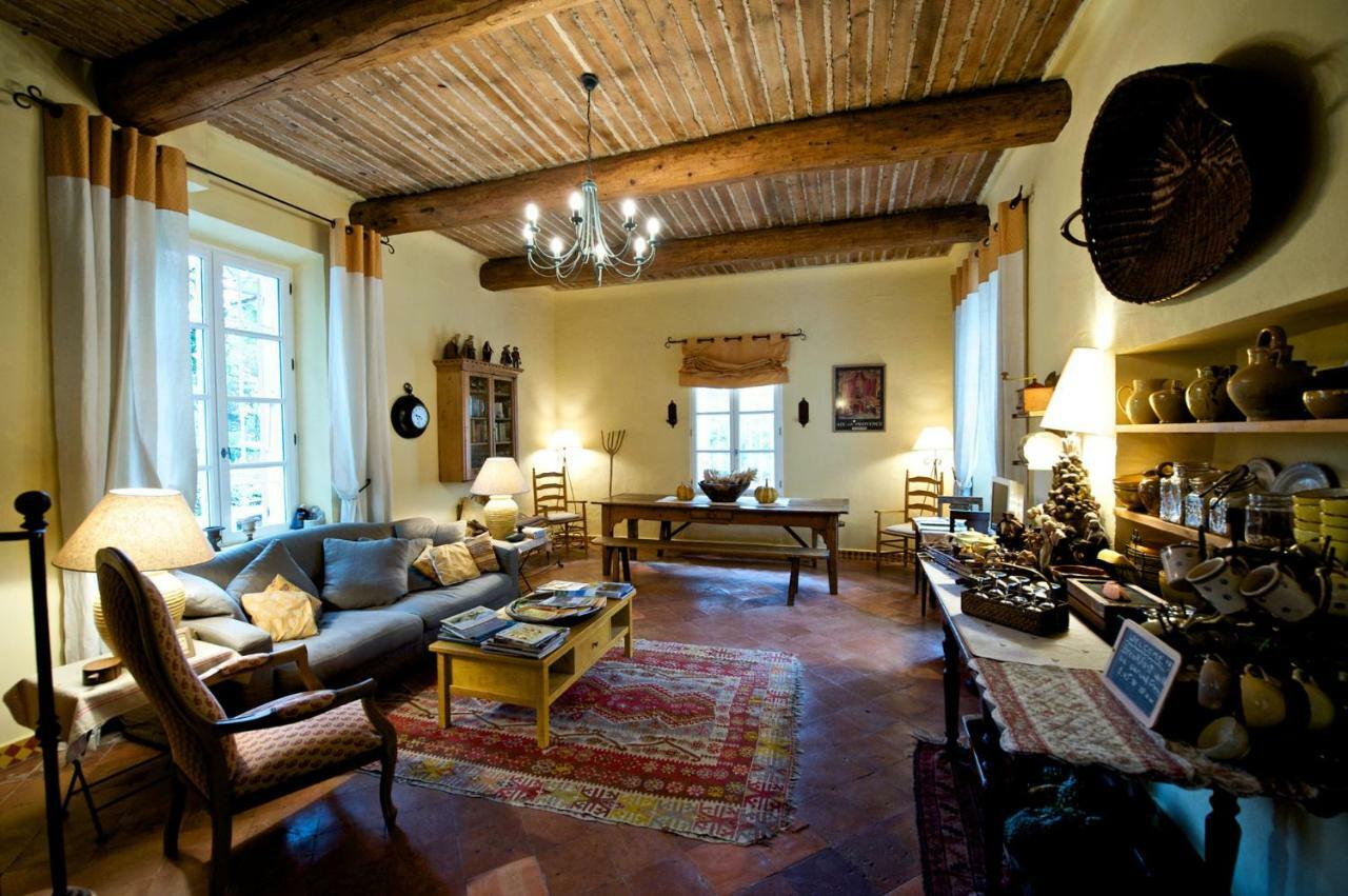 Le Clos Des Freres Gris Aix-en-Provence Bagian luar foto